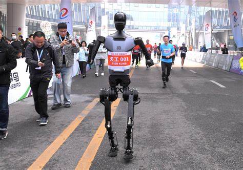 FPGA:人形机器人马拉松背后的“隐形冠军” - 第1张