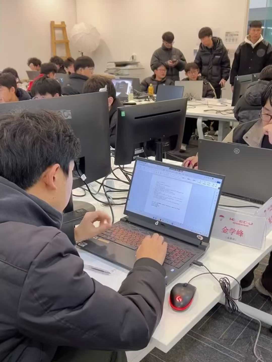 代码与芯片共舞,青春与梦想齐飞——成电国芯项目实战争霸赛PK纪实 - 第5张