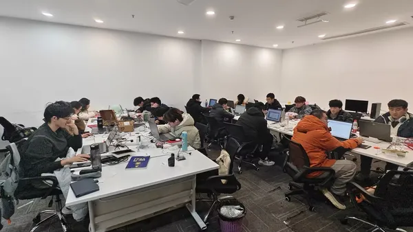 FPGA冬令营每日一讲:郑同学分享串口控制FLASH读写