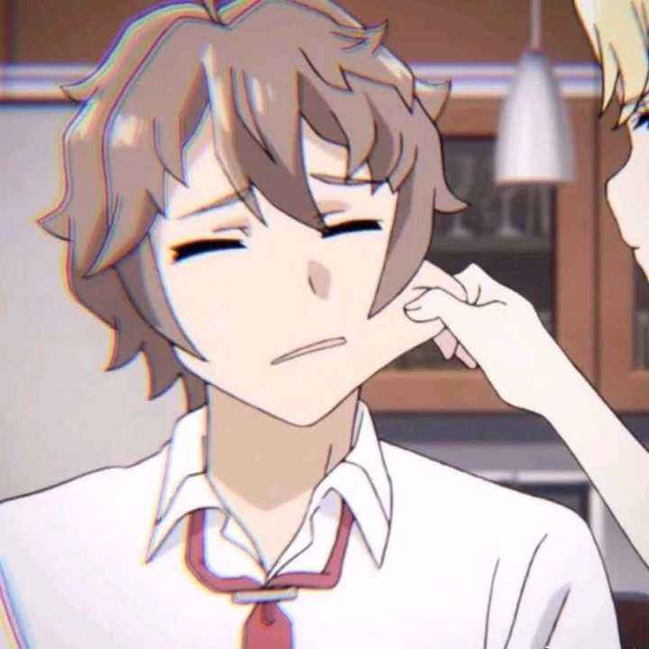 嵌头像